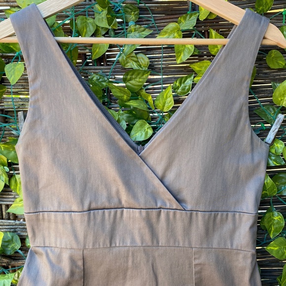 GIRL FRIDAY Summer Party Dress - Picture 3 of 11